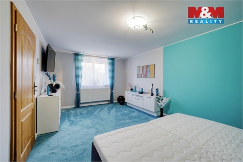 Prodej rodinného domu, 225 m² 10