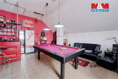 Prodej rodinného domu, 225 m² - 20