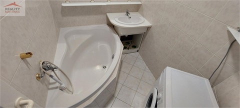 Pronájem bytu 3+1, 82 m² 26