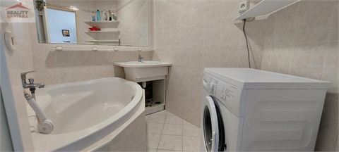 Pronájem bytu 3+1, 82 m² 28