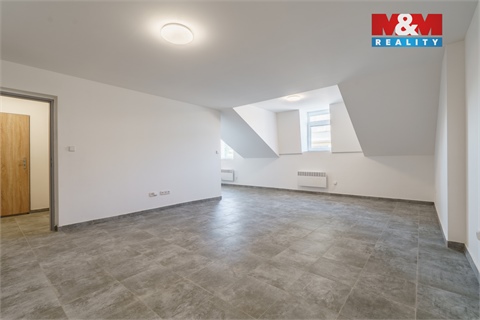 Pronájem bytu 1+1, 50 m² 2