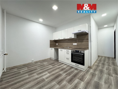 Pronájem bytu 1+1, 35 m² 0