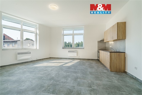 Pronájem bytu 1kk, 40 m² 0