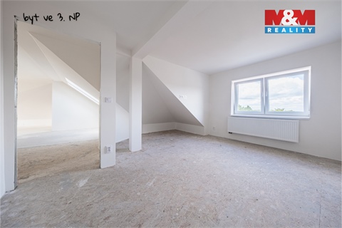 Prodej rodinného domu, 311 m² - 10