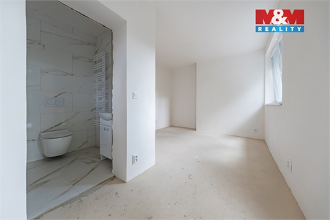 Prodej bytu 4kk, 77 m² - 10