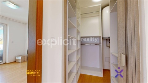 Pronájem bytu 2kk, 69 m² - 8