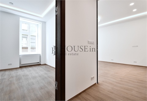 Pronájem bytu 3kk, 75 m² 12