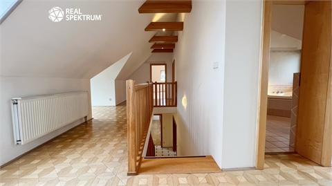Pronájem rodinného domu, 200 m² - 6
