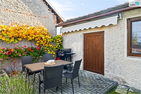 Prodej rodinného domu, 306 m² - 14