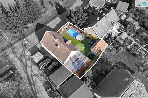 Prodej rodinného domu, 306 m² - 24