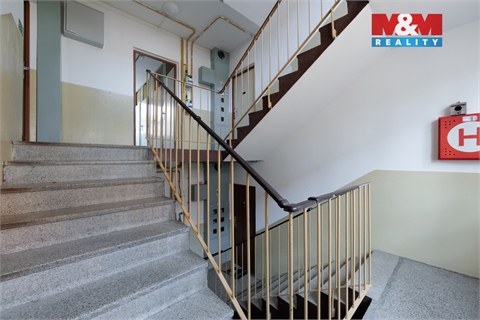 Prodej bytu 2+1, 51 m² 12