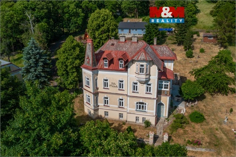 Prodej rodinného domu, 600 m² 0