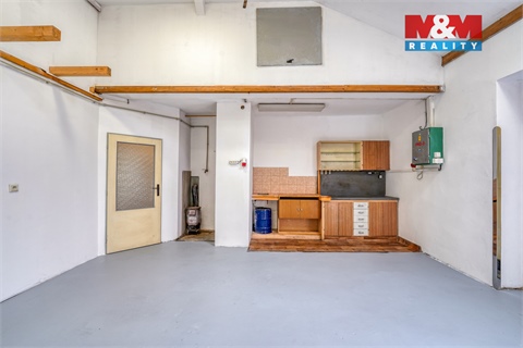 Pronájem garáže, 46 m² 2