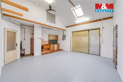 Pronájem garáže, 46 m² 10