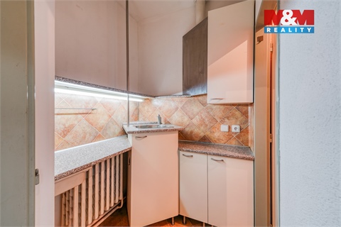 Pronájem garáže, 46 m² - 6