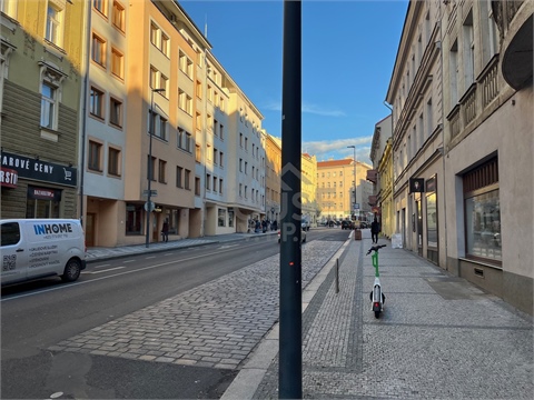 Prodej bytu 1+1, 30 m² - 16