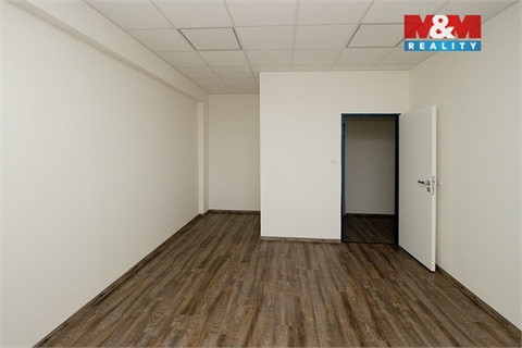 Pronájem kanceláře, 30 m² 10