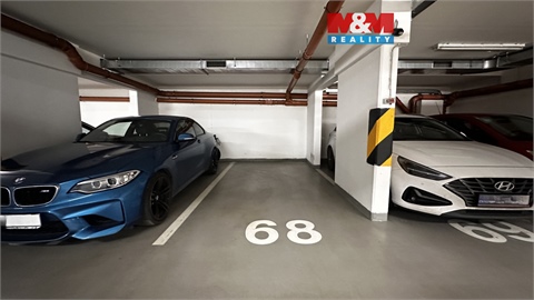 Prodej parkovacího místa, 18 m² 0
