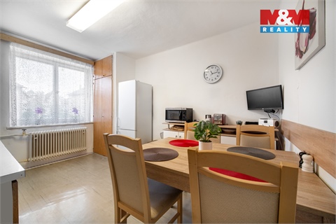 Prodej rodinného domu, 178 m² 2