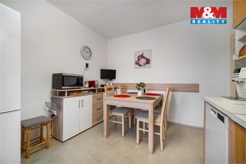 Prodej rodinného domu, 178 m² 4