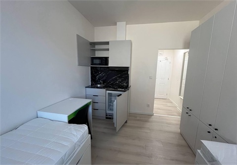 Pronájem bytu 1kk, 22 m² - 0
