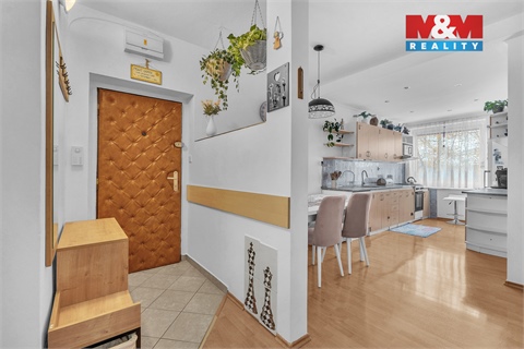 Prodej bytu 3+1, 84 m² 18