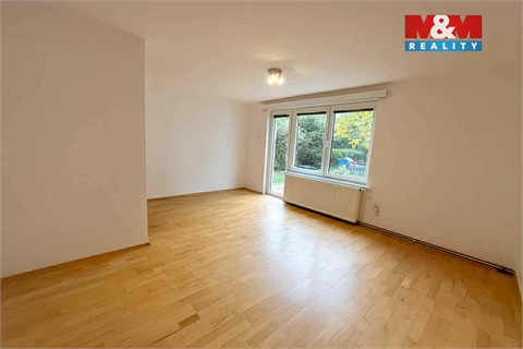 Pronájem bytu 1+1, 50 m² - 4