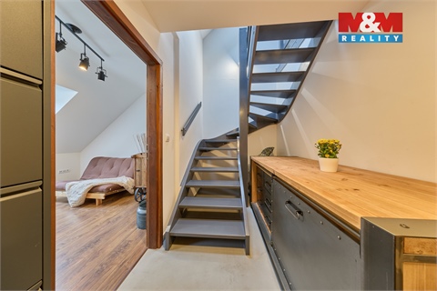 Prodej bytu 4kk, 90 m² - 12