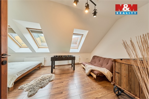 Prodej bytu 4kk, 90 m² 14