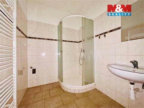 Pronájem bytu 2kk, 71 m² - 2