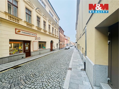 Pronájem bytu 2kk, 71 m² 2