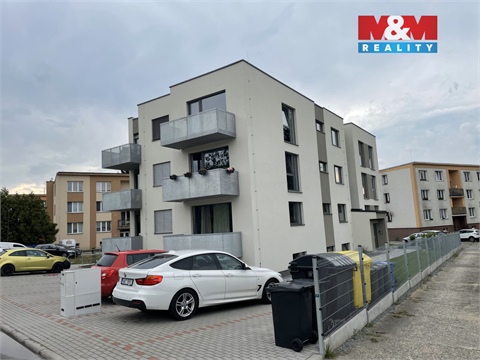 Pronájem bytu 2kk, 61 m² 2