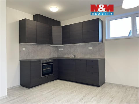 Pronájem bytu 2kk, 61 m² 0