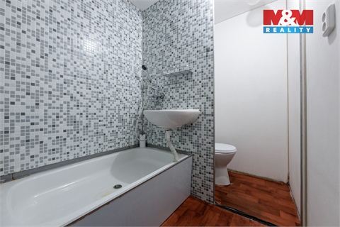 Prodej bytu 1+1, 38 m² - 4