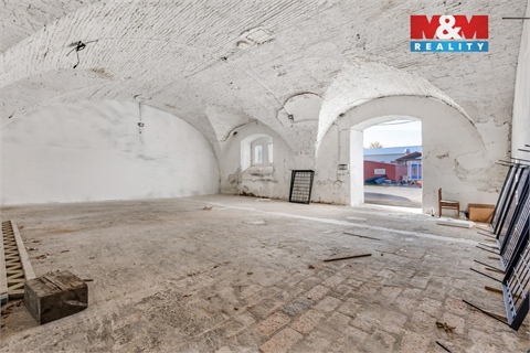 Pronájem skladu / haly, 150 m² - 0