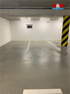 Pronájem parkovacího místa, 25 m² 4