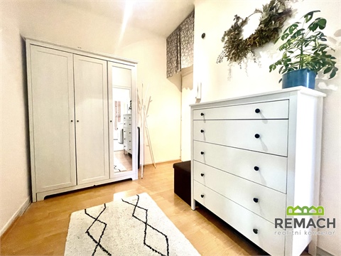 Pronájem bytu 2kk, 55 m² 16