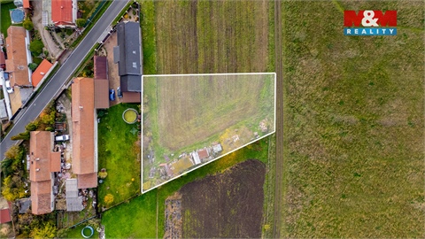 Prodej stavebního pozemku, 1 267 m² 2