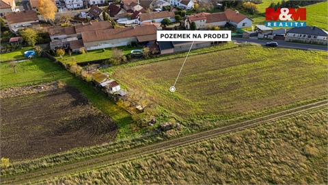 Prodej stavebního pozemku, 1 267 m² 8