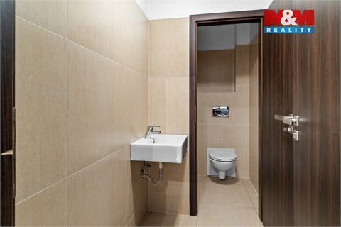 Pronájem kanceláře, 180 m² 14