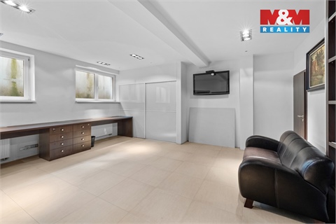 Pronájem kanceláře, 180 m² - 10