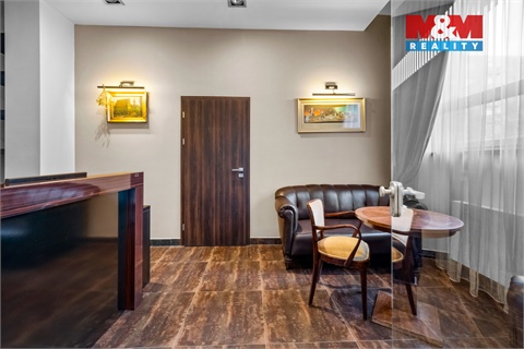 Pronájem kanceláře, 180 m² - 2