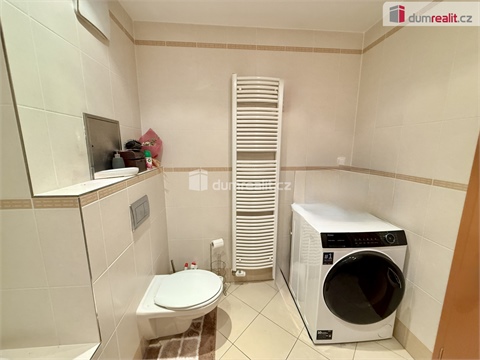 Pronájem bytu 2kk, 72 m² - 18