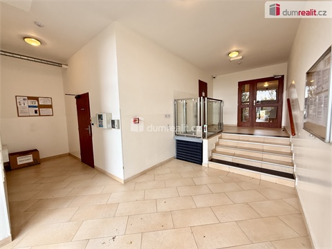 Pronájem bytu 2kk, 72 m² - 16