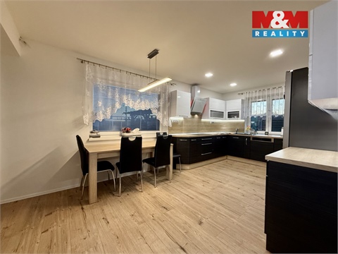 Prodej rodinného domu, 97 m² - 12