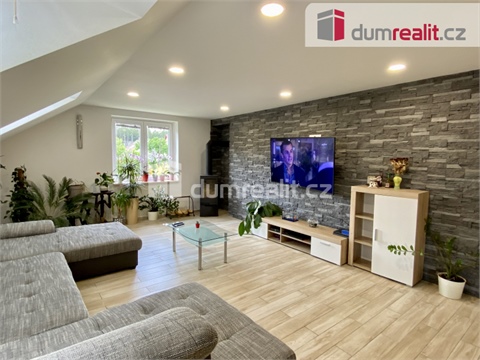 Pronájem rodinného domu, 202 m² 10