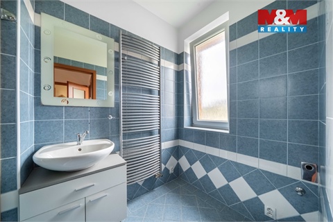 Prodej rodinného domu, 185 m² - 14