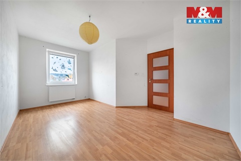 Prodej rodinného domu, 185 m² - 6