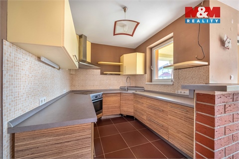 Prodej rodinného domu, 185 m² - 0