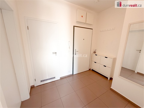 Pronájem bytu 3kk, 80 m² - 12